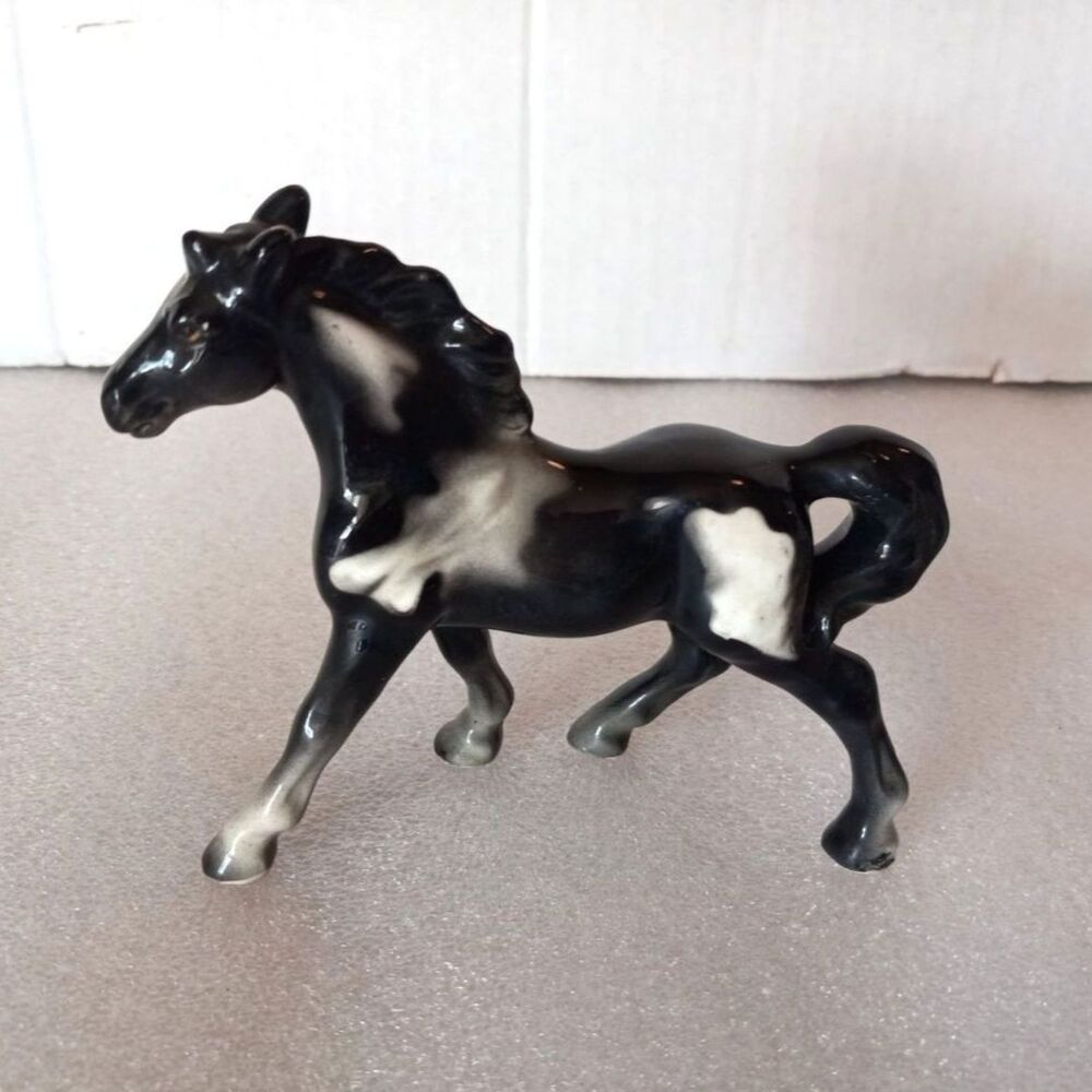 Vintage Midcentury 4" Goebel Style Ceramic Pinto Horse Figurine Made in Japan